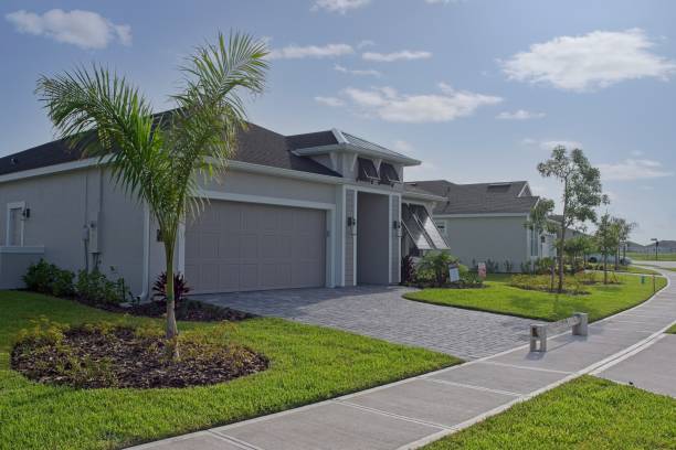 Best Professional Driveway Pavers  in Centerville, OH
